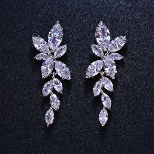 Cercei Eleganti Cubic Zirconia Argintiu - 12501542