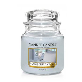 Yankee Candle Lumânare aromatică Medie A Calm and Quiet Place 411 g