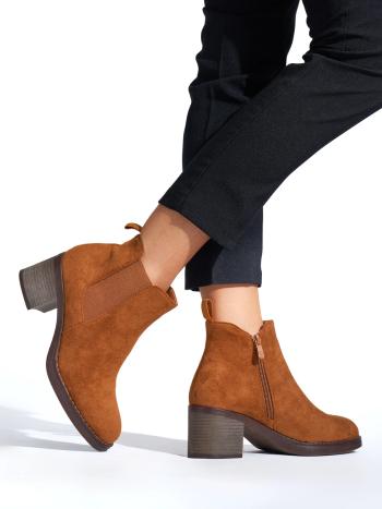 Botine clasice maro pentru femei cu toc lat