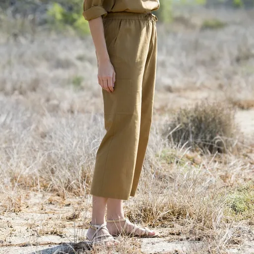 Pantaloni largi 7/8 cu buzunare, din amestec de bumbac/lin