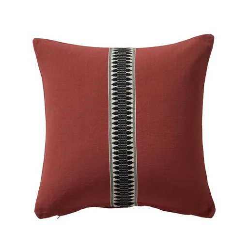 Pernă cu împletitură contrastantă