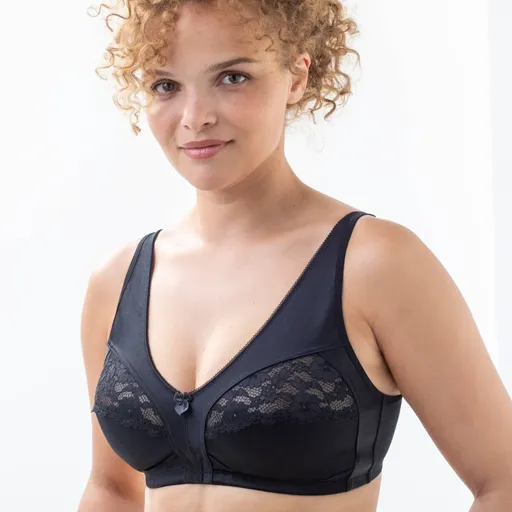 Sutien push-up din dantelă și tricot, fără armătură