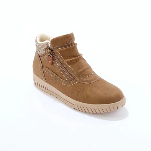 Ghete cu garnitură tricotată