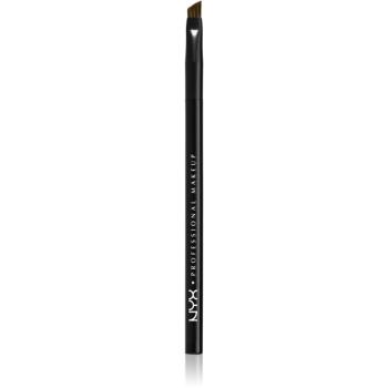 NYX Professional Makeup Pro Brush perie pentru modelarea sprâncenelor 1 buc