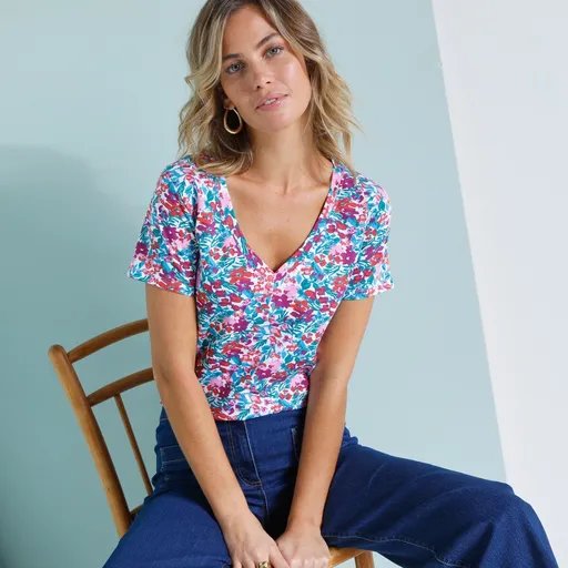 Tricou cu guler în V cu imprimeu