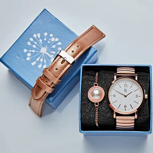 Set de bijuterii roz auriu