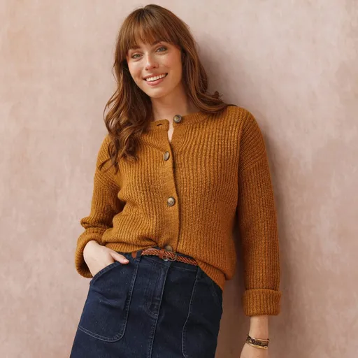 Pulover tricotat simplu