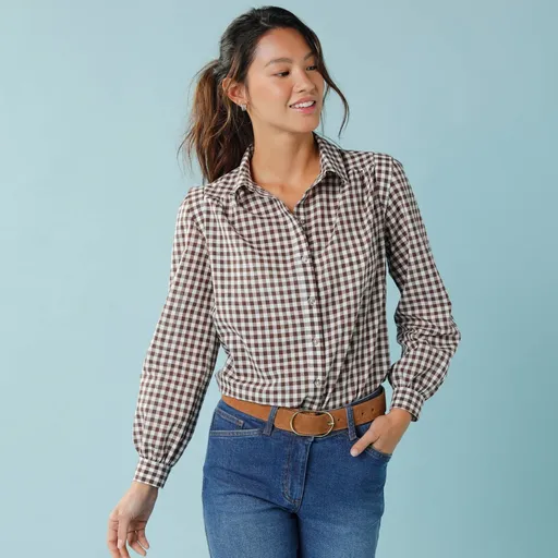 Cămașă cu carouri, pentru o siluetă mai mică
