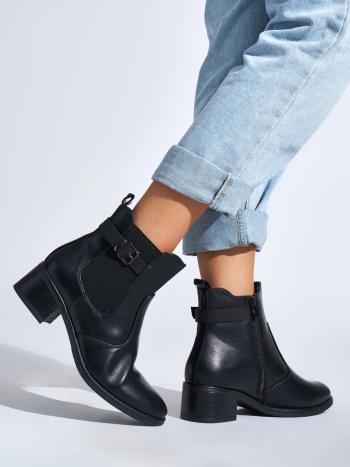 Botine negre de lux pentru femei pe un toc lat