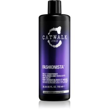 TIGI Catwalk Fashionista balsam de par violet pentru parul blond cu suvite 750 ml