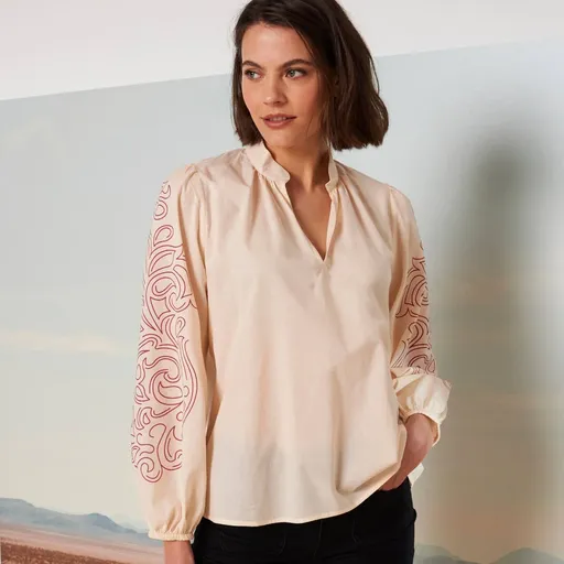 Bluză cu guler ridicat, mâneci încrețite și imprimeu pe mâneci