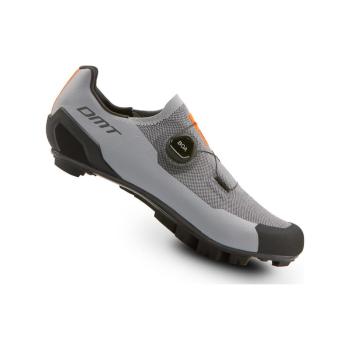 
                         Pantofi de ciclism - KM30 
                