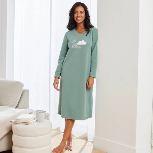 Cămașă de noapte din microfleece cu broderie cu nori