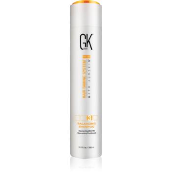 GK Hair Balancing sampon delicat ofera hidratare si stralucire 300 ml