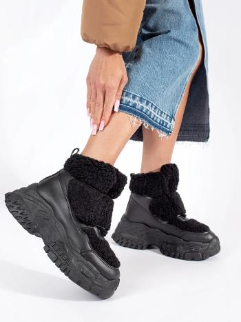 Cizme de zăpadă pentru femei la modă negru pe platformă