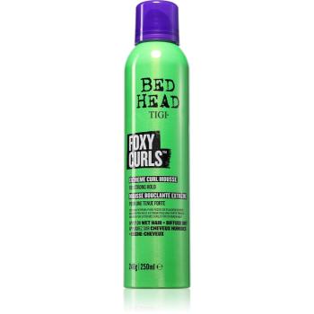 TIGI Bed Head Foxy Curls spumă de styling pentru păr creț 250 ml