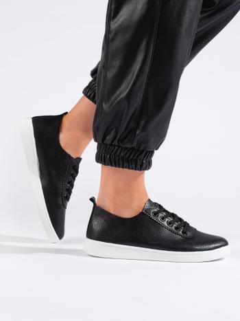 Adidași negri cu platformă pentru femei