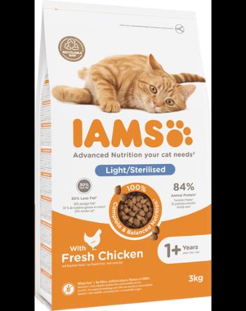 IAMS for Vitality pentru pisici adulte, sterilizate, cu pui 3 kg