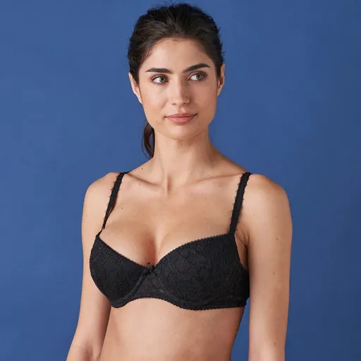 Sutien căptușit cu efect push-up, cu arcuri