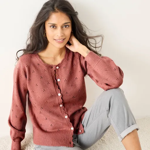 Cardigan tricotat cu punct