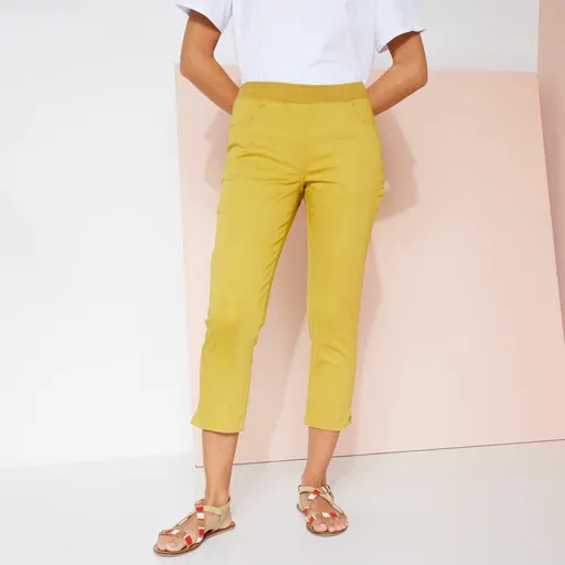 Pantaloni 3/4 din pânză cu talie elastică