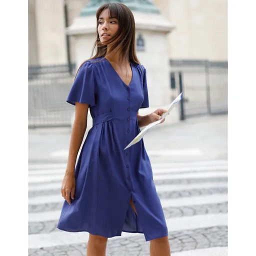 Rochie evazată cu nasturi într-o singură culoare