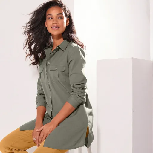 Cămașă lungă de culoare solidă