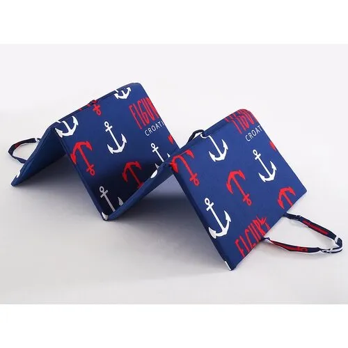 Rogojină de plajă B.E.S. Petrovice Beach, ancoră roșie și albă