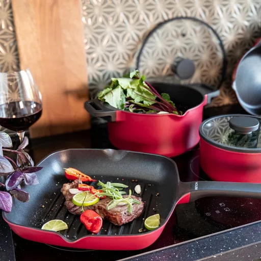 Tigaie grill Noel, Ambition, 28x28 cm, aluminiu, visiniu/negru