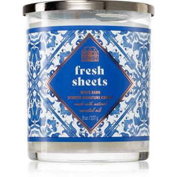 Bath & Body Works Fresh Sheets lumânare parfumată 227 g