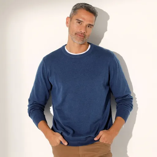 Pulover cu guler rotund și mâneci lungi