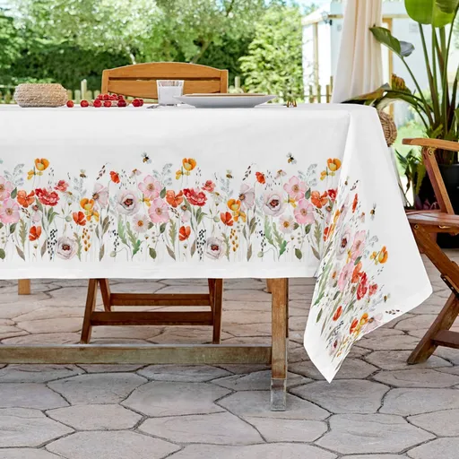 Față de masă cu imprimeu vegetal și tratament antipătare