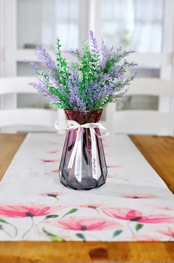 Față de masă decorativă