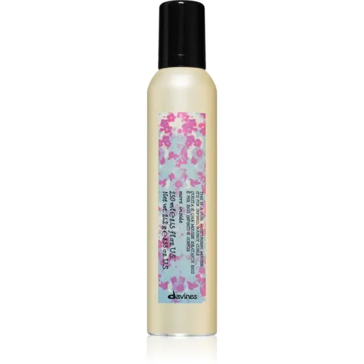 Davines More Inside Curl Moisturizing Mousse spumă de păr pentru definirea buclelor 250 ml