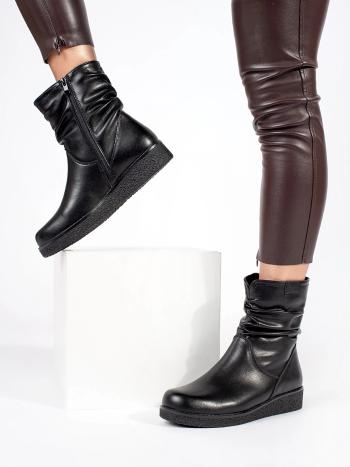 Cizme de gleznă de designer pentru femei, negre, pe cuantă