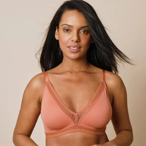 Sutien triunghiular Paia de la Confidence Lingerie din microfibră și tul brodat, cu cupe modelate, fără armătură