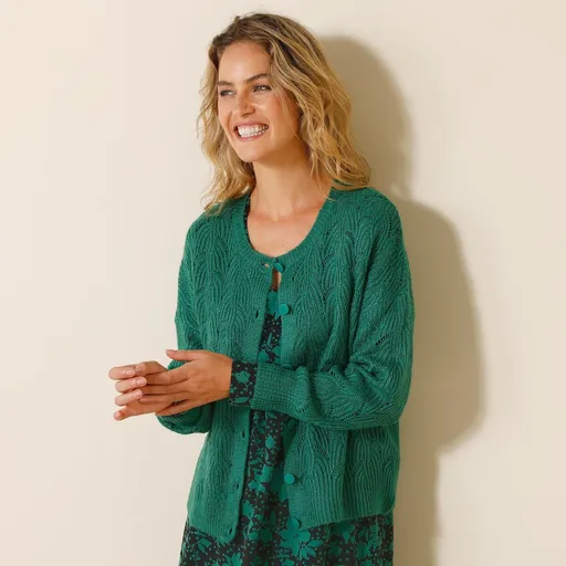 Pulover cu nasturi din acrilic