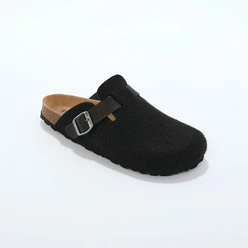 Papuci și saboți din pâslă