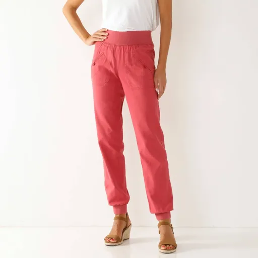 Pantaloni lungi terminați cu tiv elastic