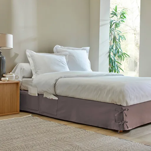 Husă de pat cu volane și legături