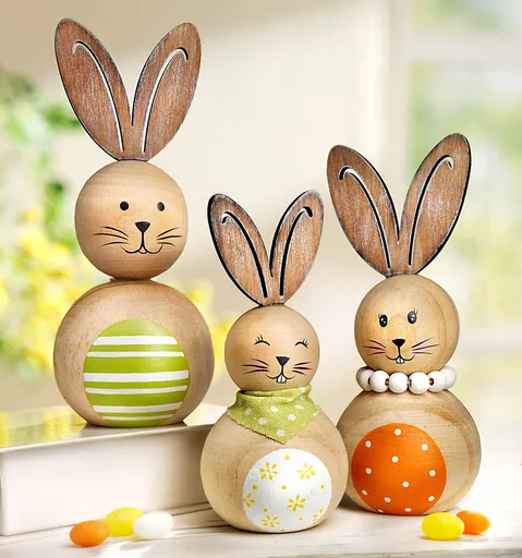 Familie de iepurași de Paște din lemn, set 3 buc.