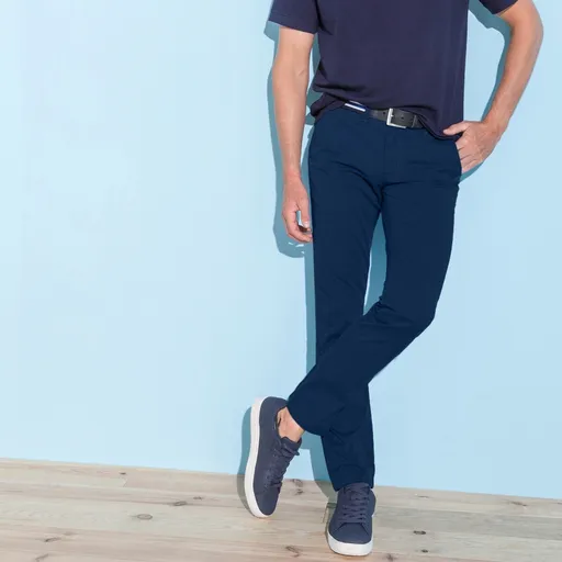 Pantaloni chino din twill elastic, croială clasică