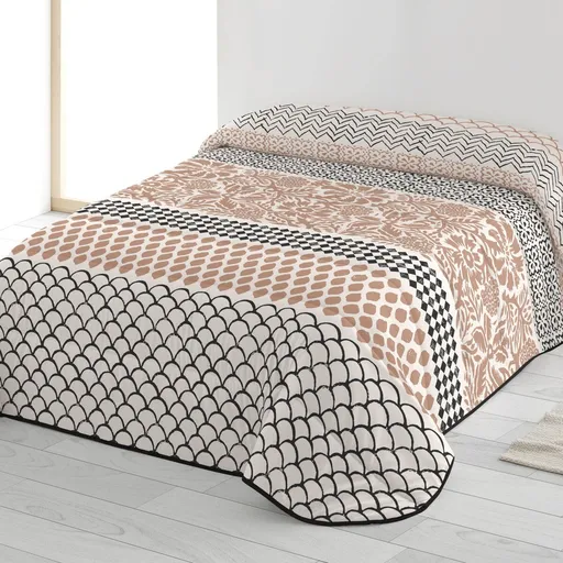 Pătură din microfibră cu motive etno imprimate, 200g/m2