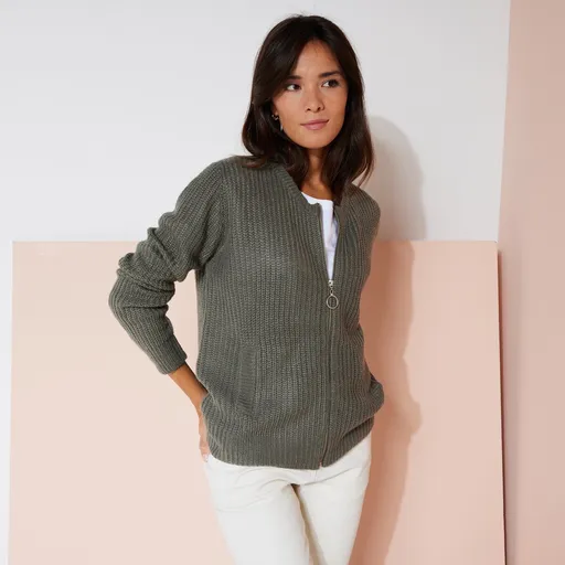 Pulover cu fermoar, model simplu