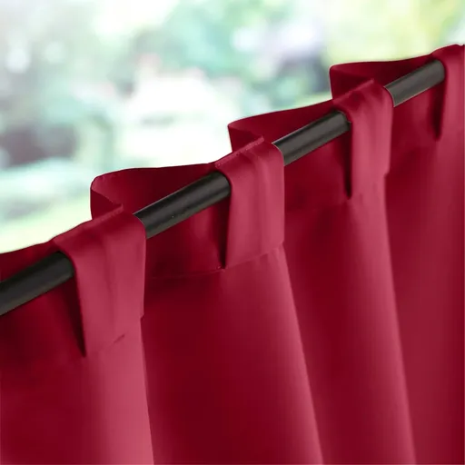 Perdeaua Blackout cu bucle