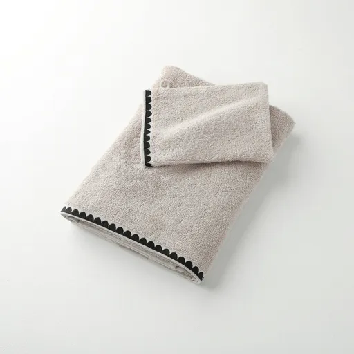 Colecție de terry pentru baie cu broderie 420 g/m2