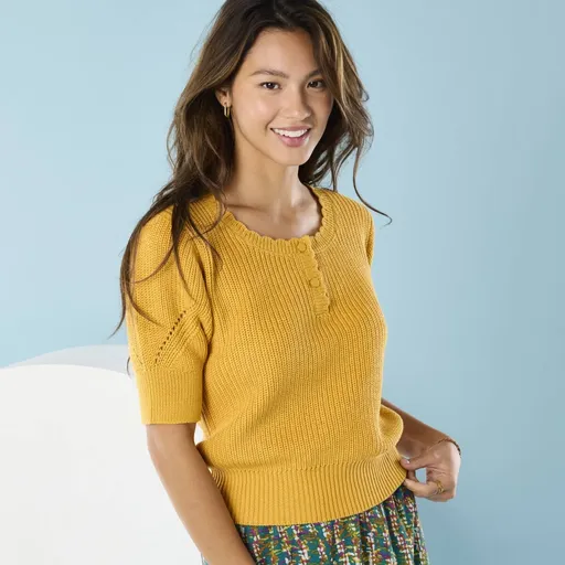 Cămașă tricotată cu mâneci până la cot, pentru o siluetă mai mică