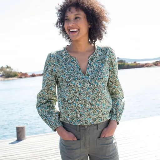 Bluză din bumbac cu imprimeu și crăpătură la decolteu