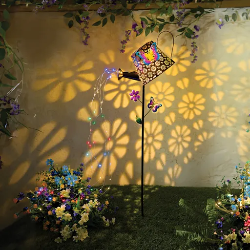 Stropitoare solară pentru grădină