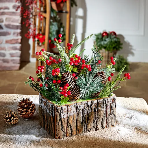 Aranjament de coș cu fructe de pădure